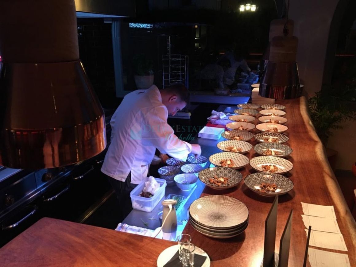 Restaurant for sale in Estepona