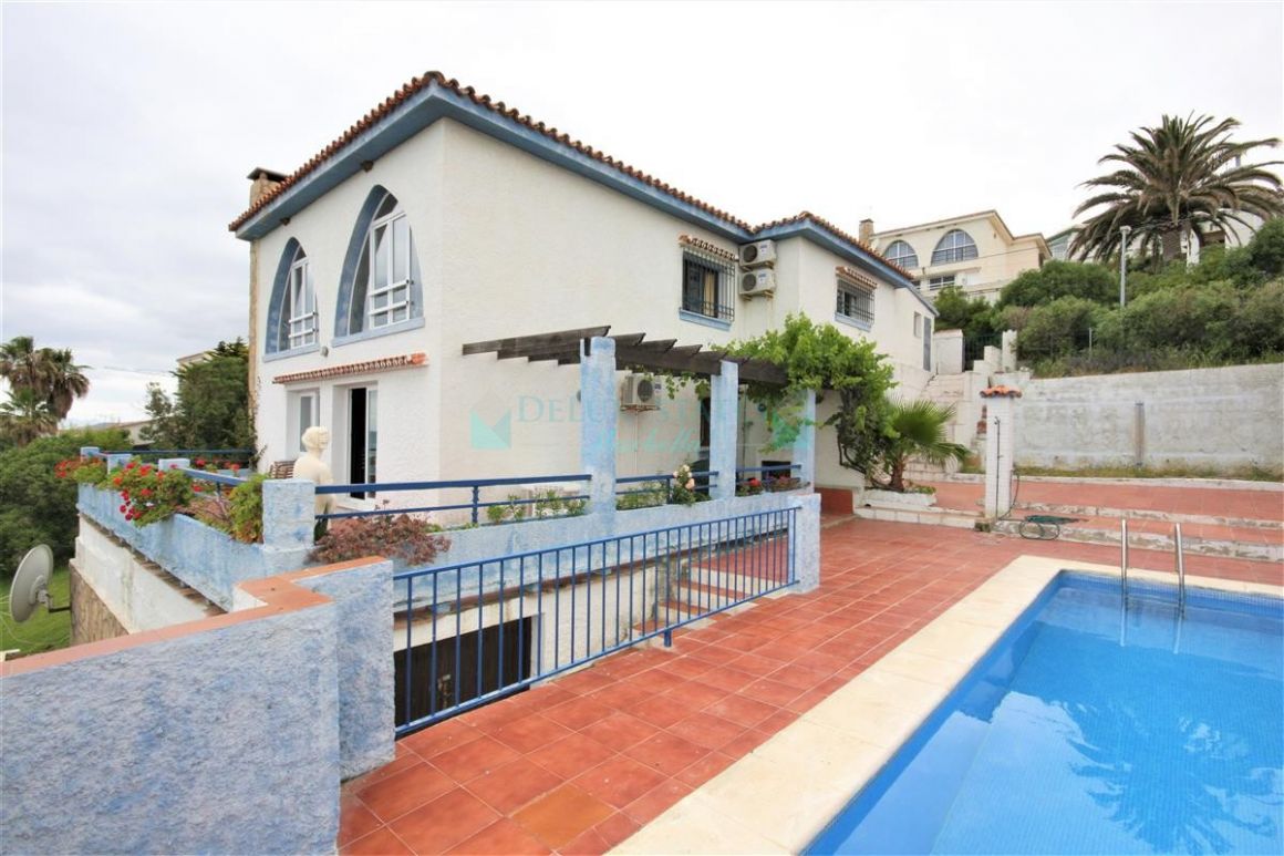 Villa in Estepona