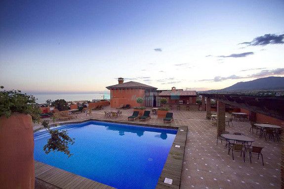 Hotel for sale in Estepona