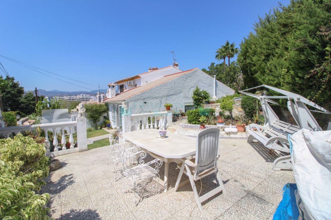 Semi Detached Villa for sale in La Campana, Nueva Andalucia