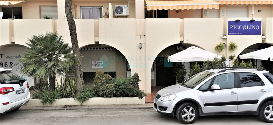 Bar for sale in Estepona