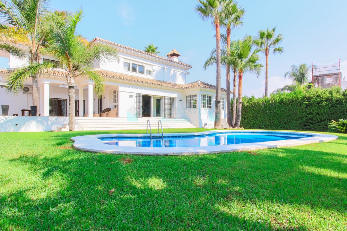 Villa for rent in San Pedro de Alcantara