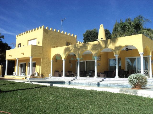 Villa for sale in Marbella