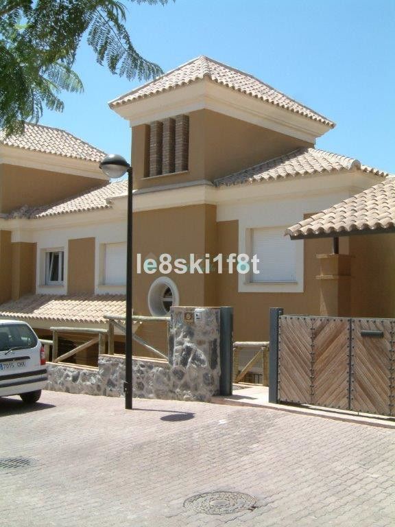 Semi Detached Villa for sale in Santa Clara, Marbella East