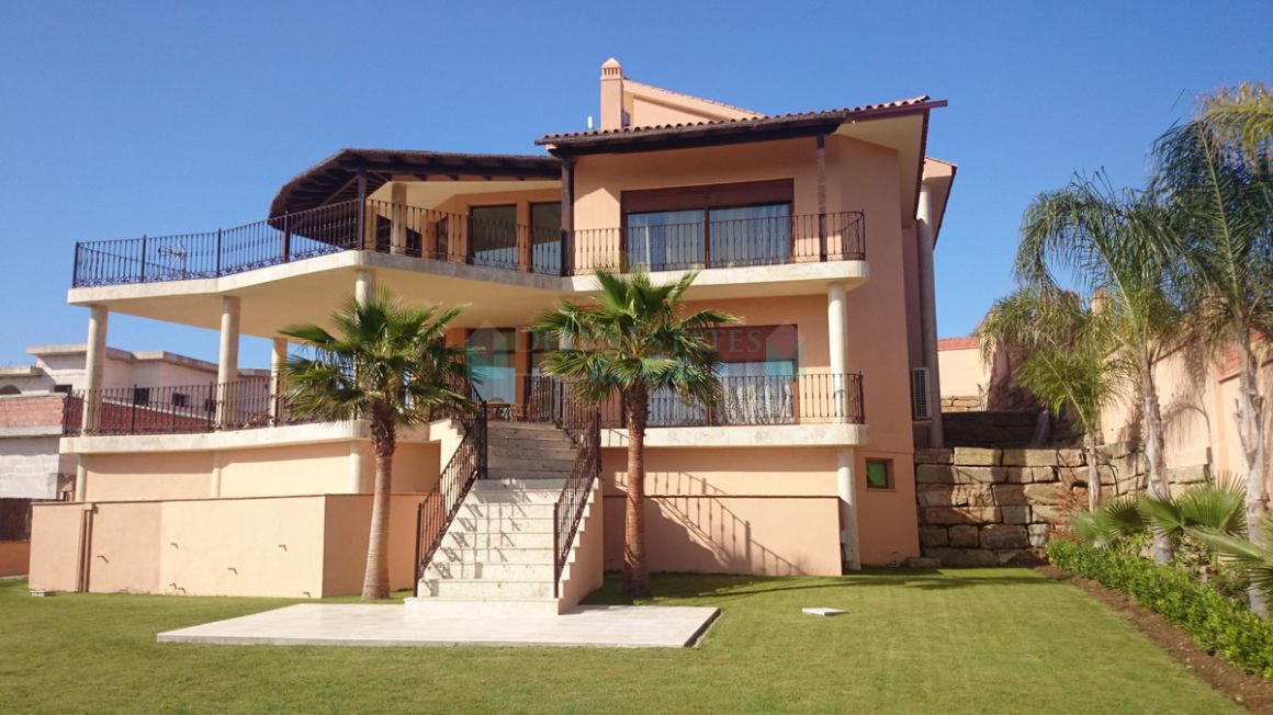 Villa for rent in Los Flamingos, Benahavis