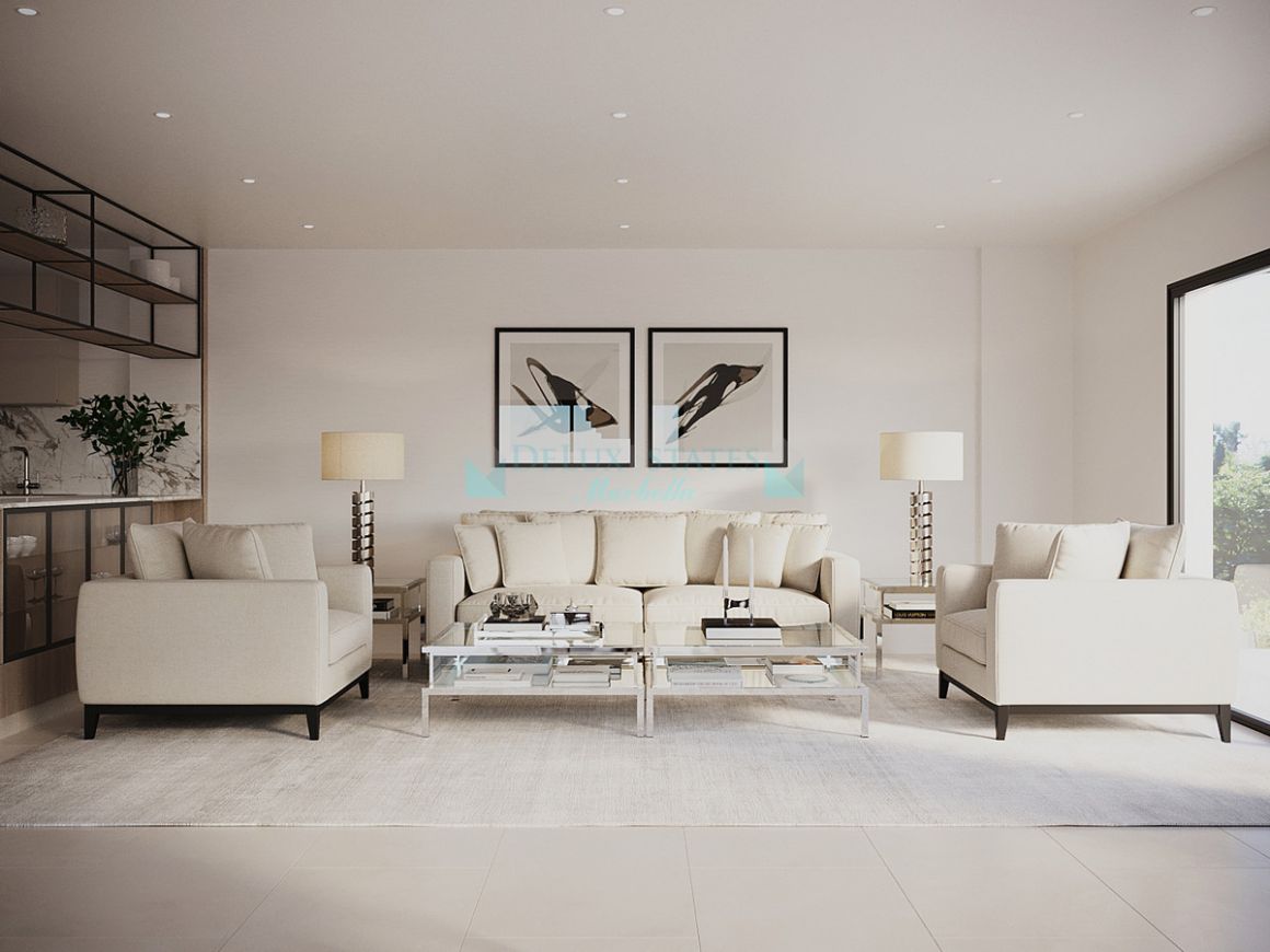 Villa for sale in Benalmadena Costa, Benalmadena