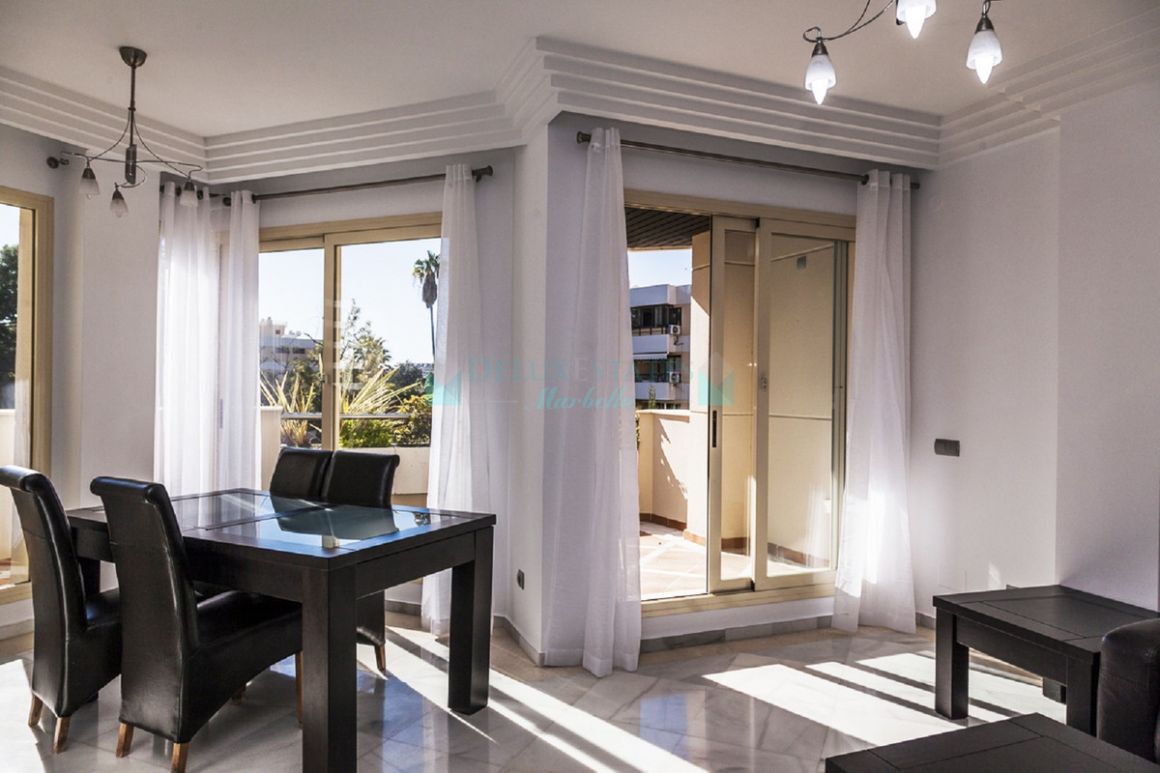 Apartment for sale in Nueva Andalucia