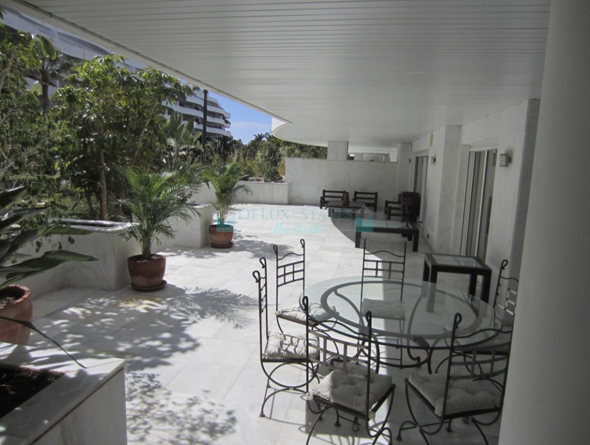 Ground Floor Apartment for rent in Marbella - Puerto Banus