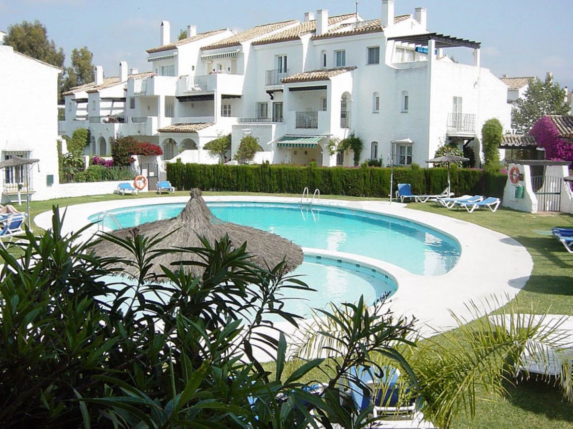 Studio for sale in Benavista, Estepona