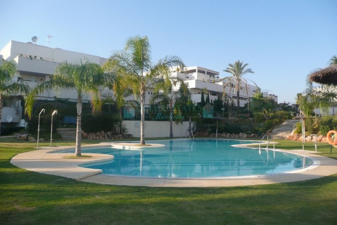 Ground Floor Apartment for sale in Nueva Andalucia