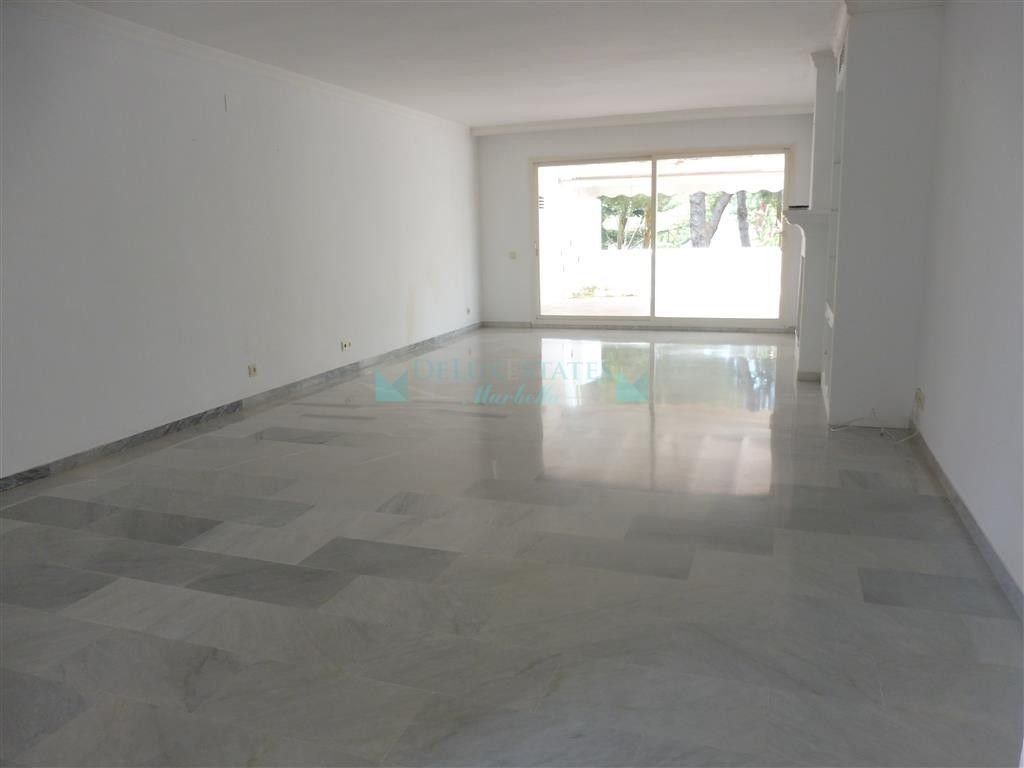 Penthouse for rent in Guadalmina Baja, San Pedro de Alcantara