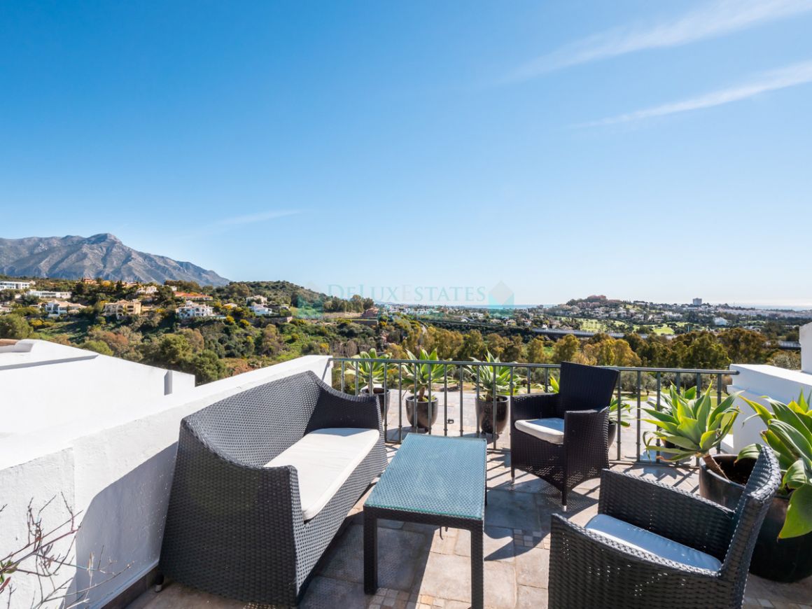 Town House for sale in La Quinta, Benahavis