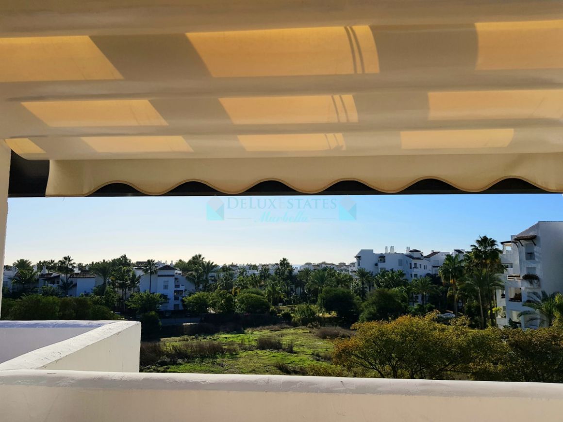 Penthouse for sale in Estepona
