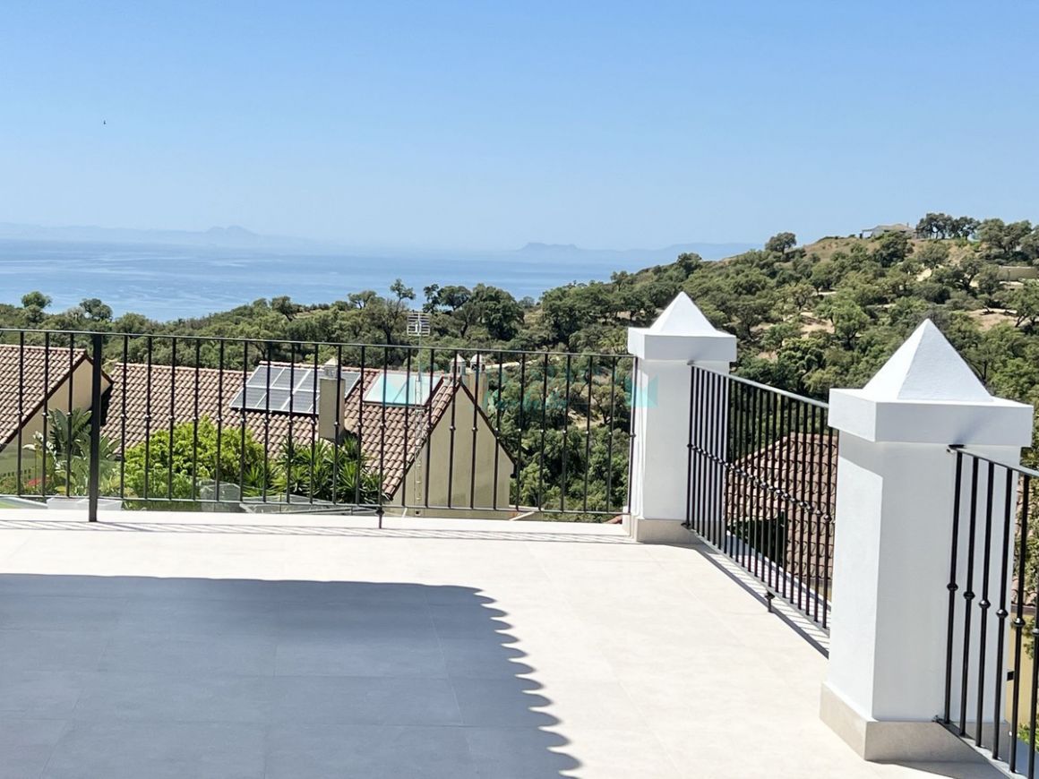 Semi Detached Villa for sale in  La Mairena, Marbella East