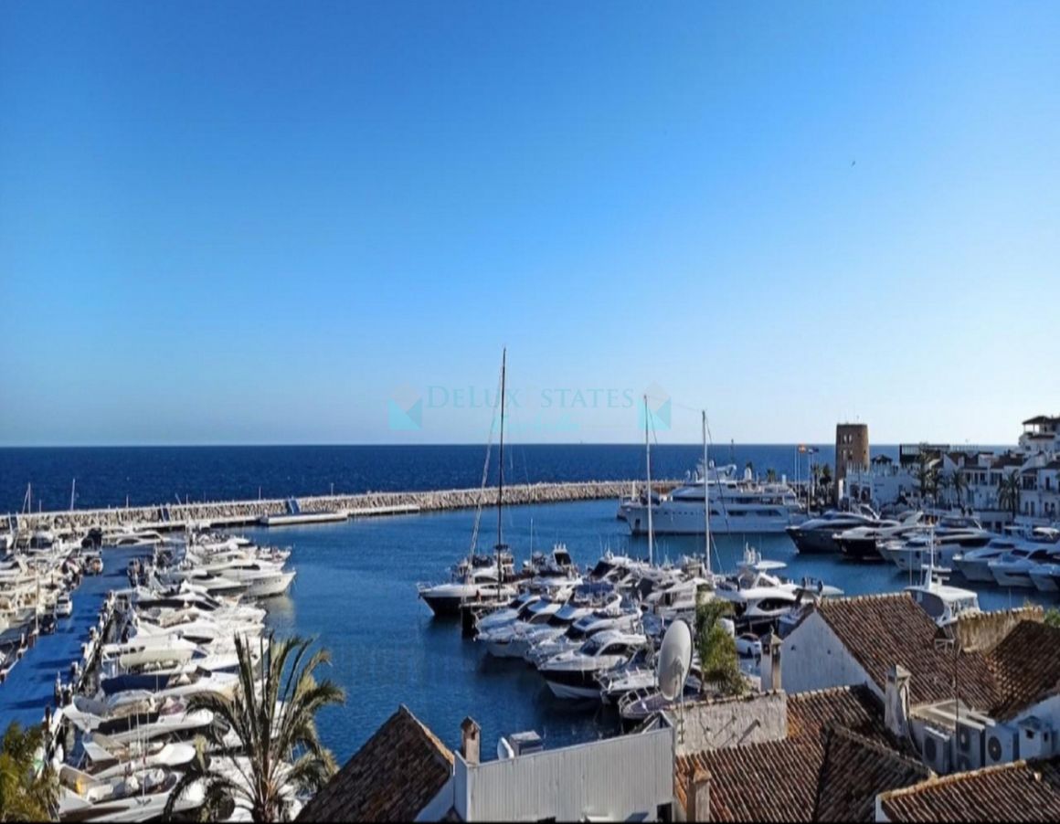 Apartment for sale in Marbella - Puerto Banus