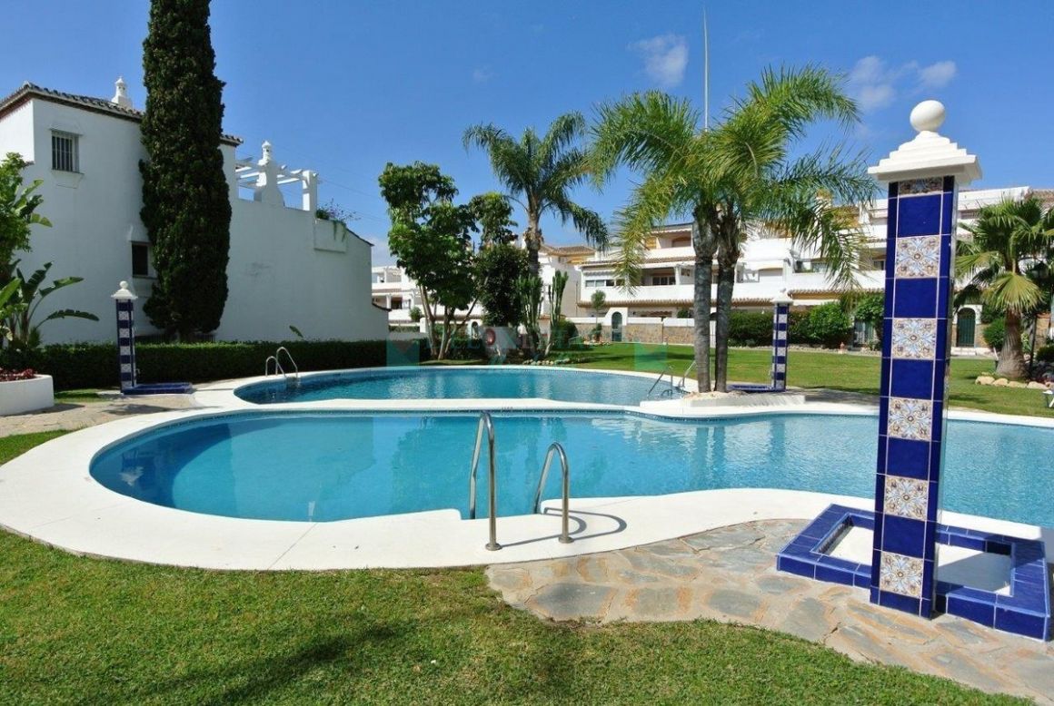 Penthouse for sale in Nagüeles, Marbella Golden Mile