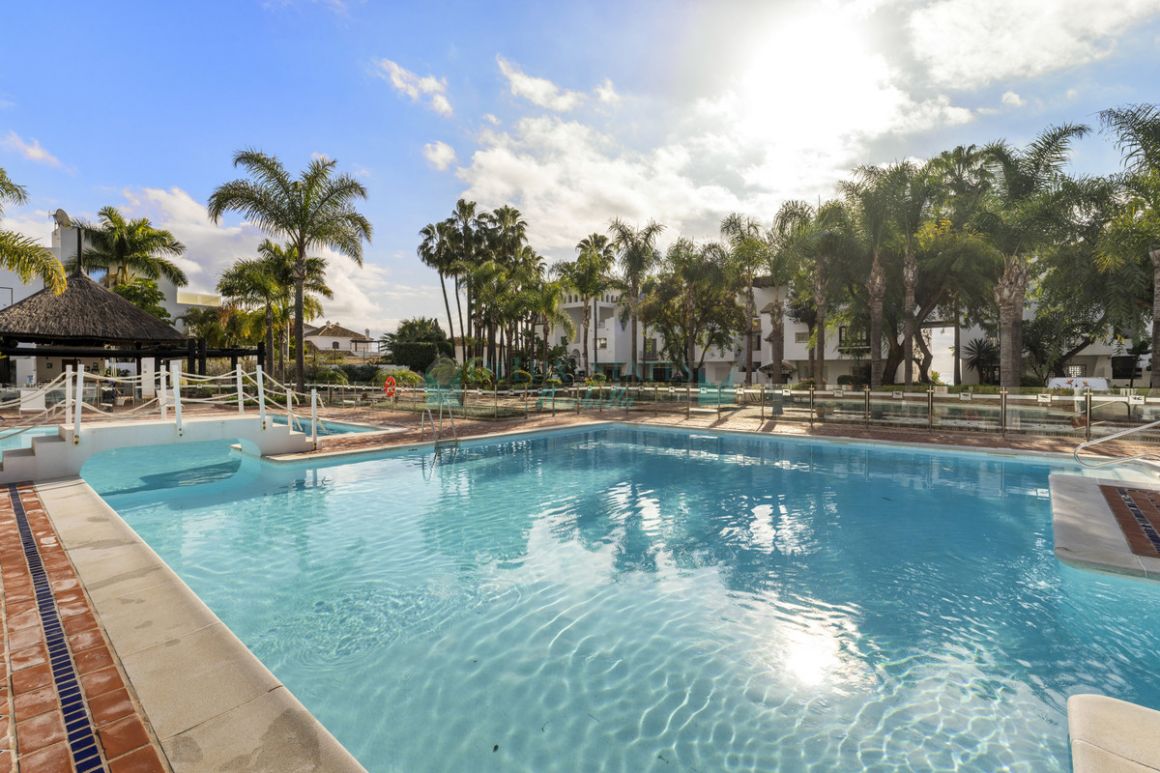 Apartment for sale in Marbella Golden Mile