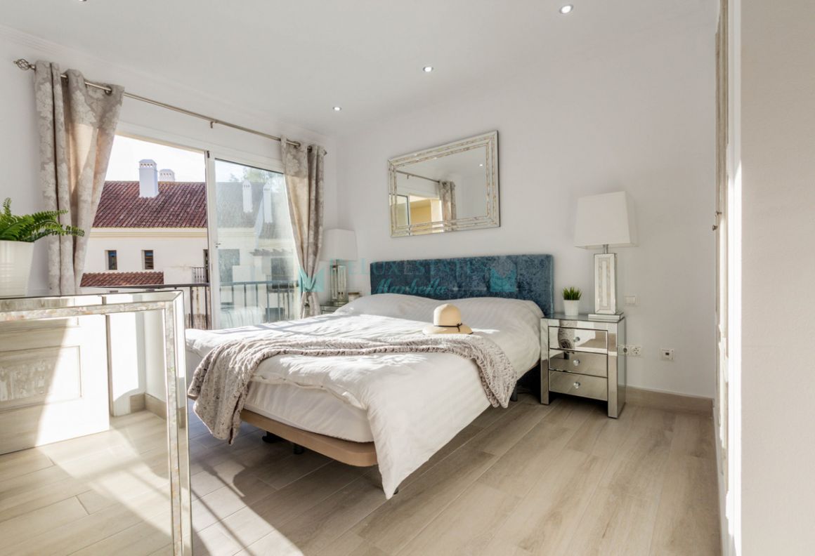 Ground Floor Apartment for sale in Nueva Andalucia