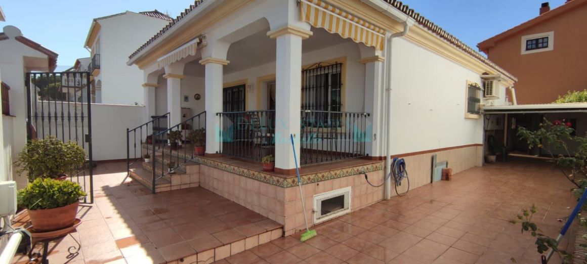 Villa for sale in San Pedro de Alcantara