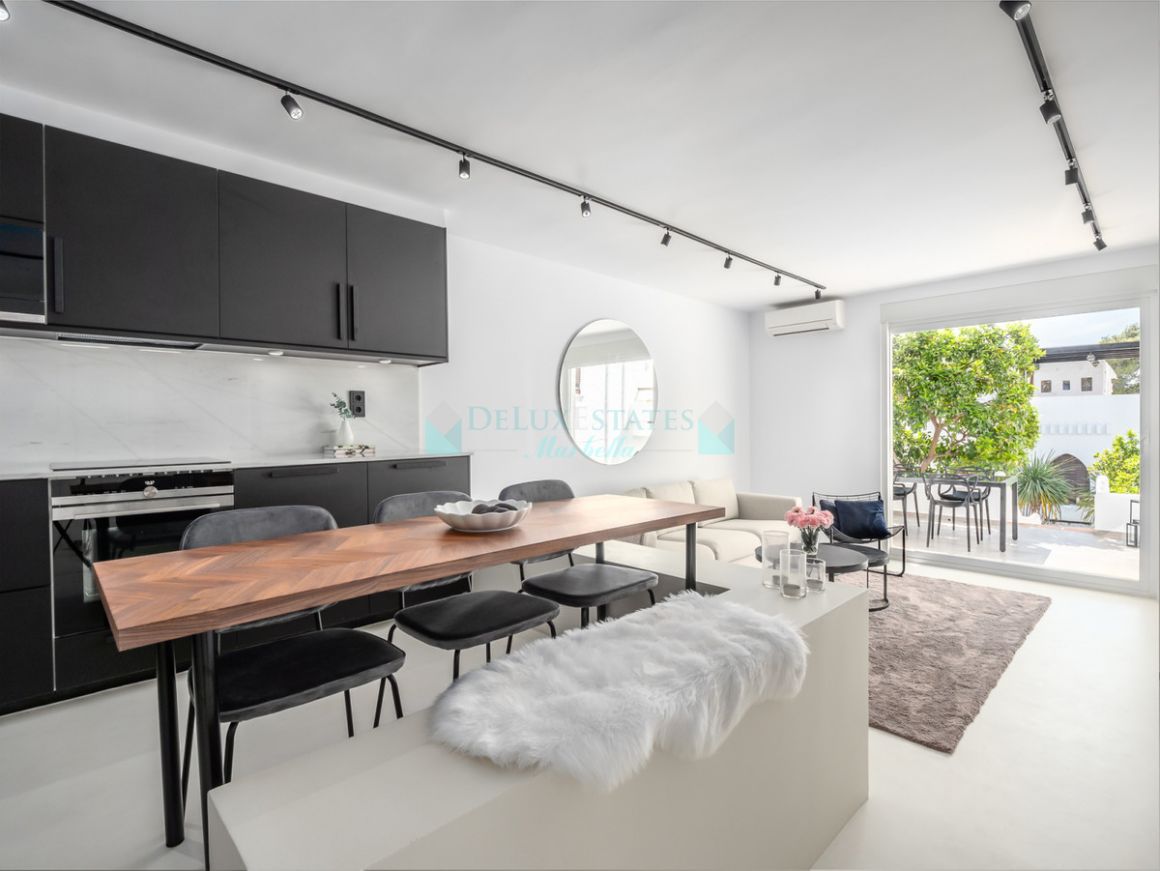 Ground Floor Apartment for sale in Nueva Andalucia
