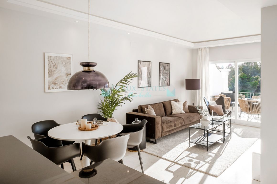 Penthouse for sale in La Quinta, Benahavis
