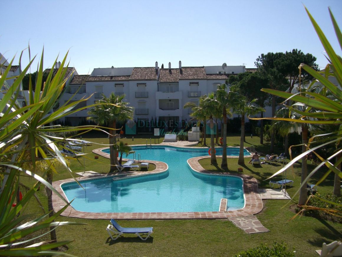 Penthouse for sale in El Presidente, Estepona