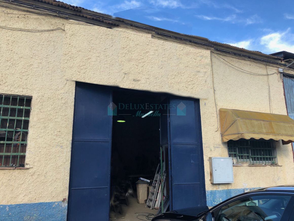 Commercial Premises for sale in Elviria, Marbella East