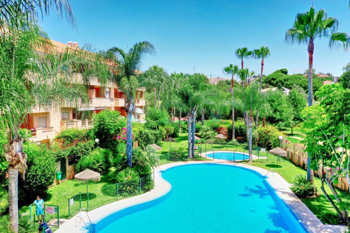 Apartment in Carib Playa, Marbella East