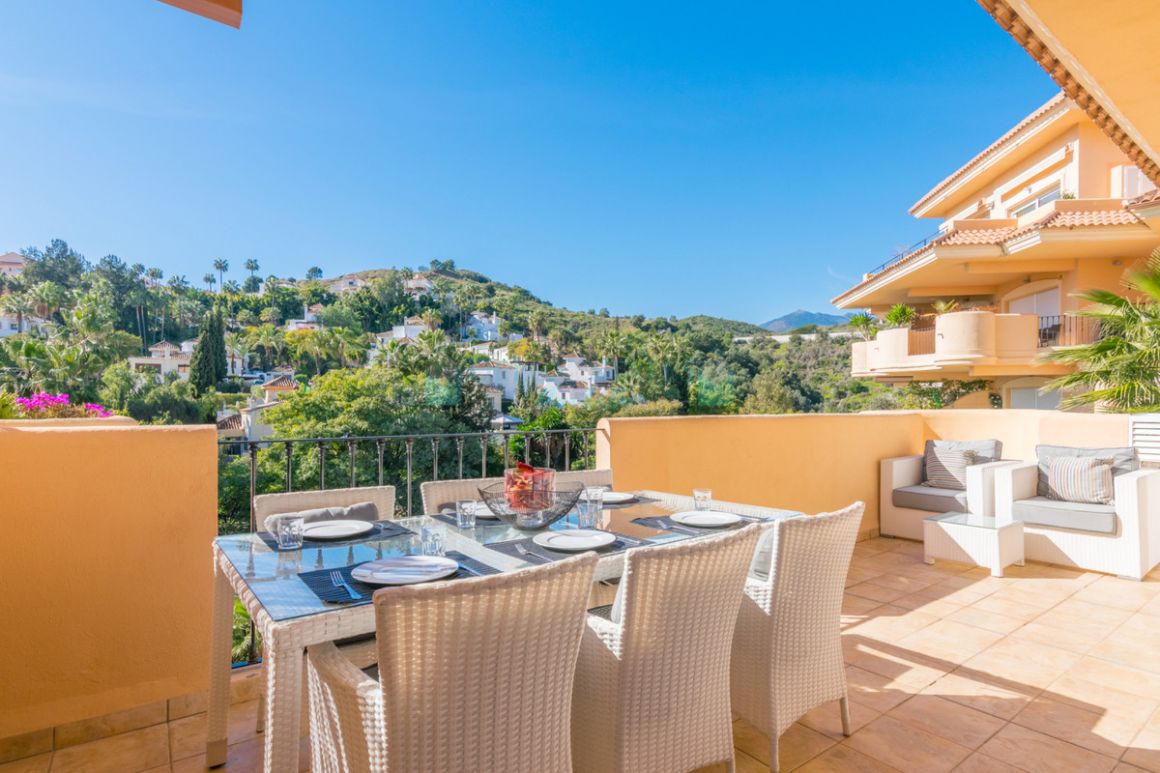 Apartment for sale in Nueva Andalucia