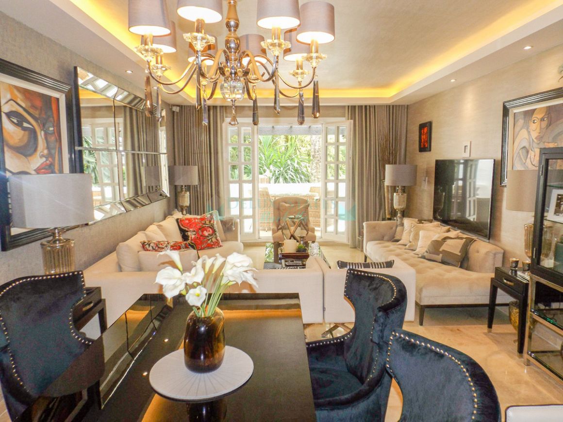 Ground Floor Apartment for sale in Marbella Golden Mile