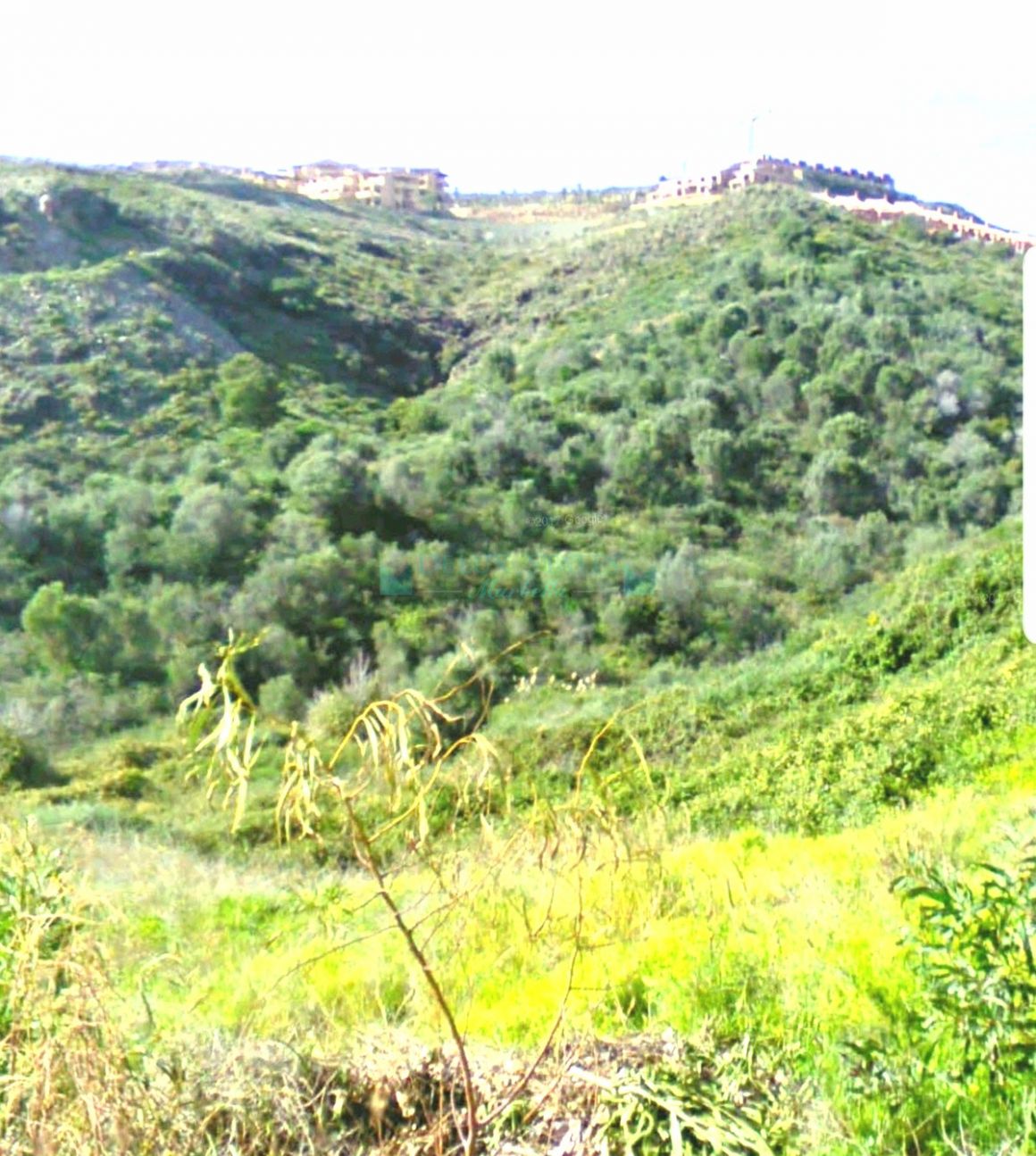 Residential Plot for sale in El Paraiso, Estepona