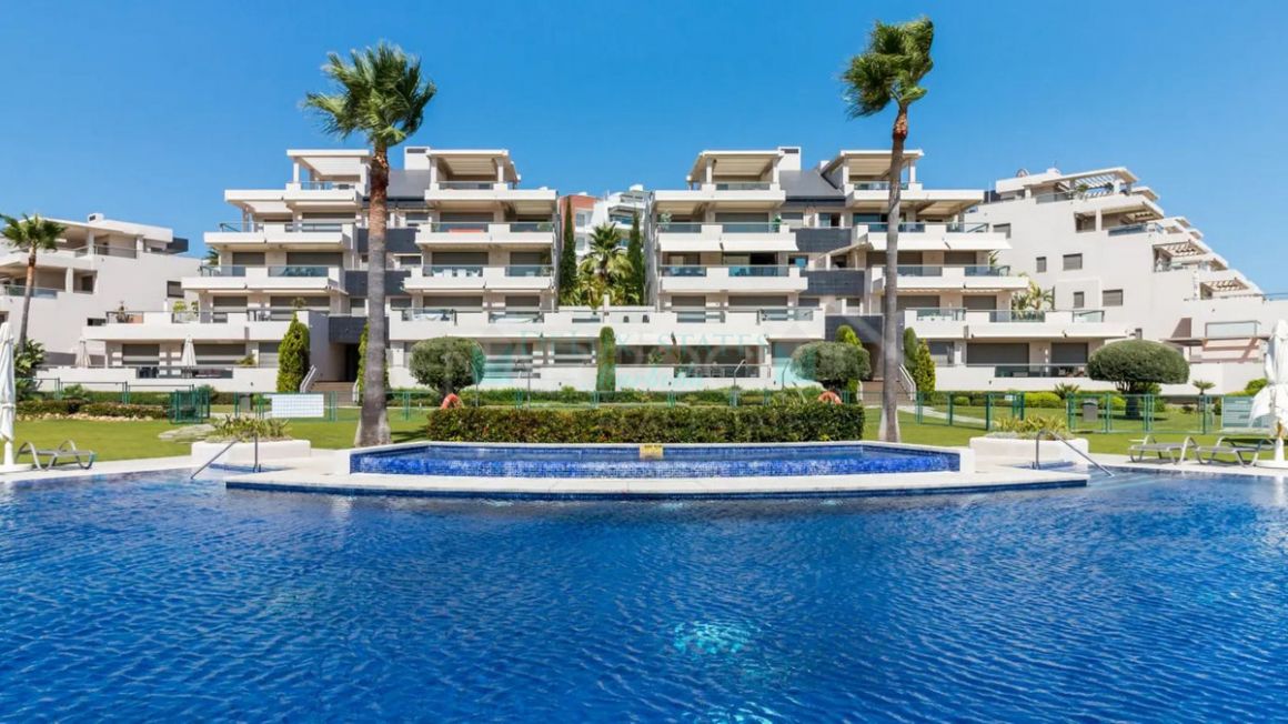 Apartment for rent in Benahavis