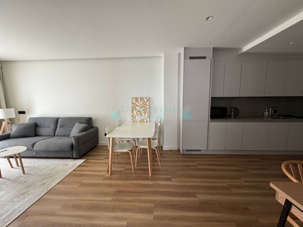 Apartamento en alquiler en Estepona