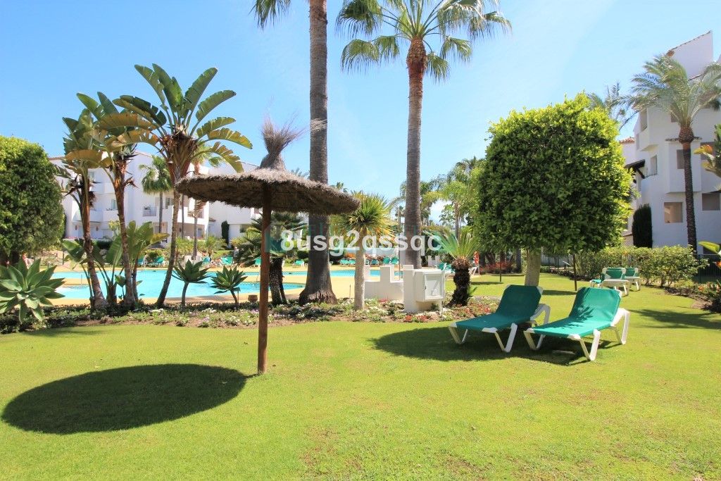Ground Floor Apartment for sale in Costalita, Estepona