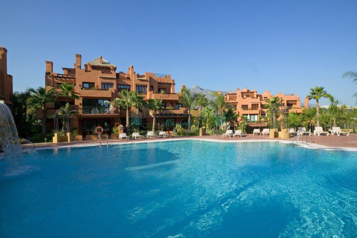 Ground Floor Apartment for sale in Nueva Andalucia