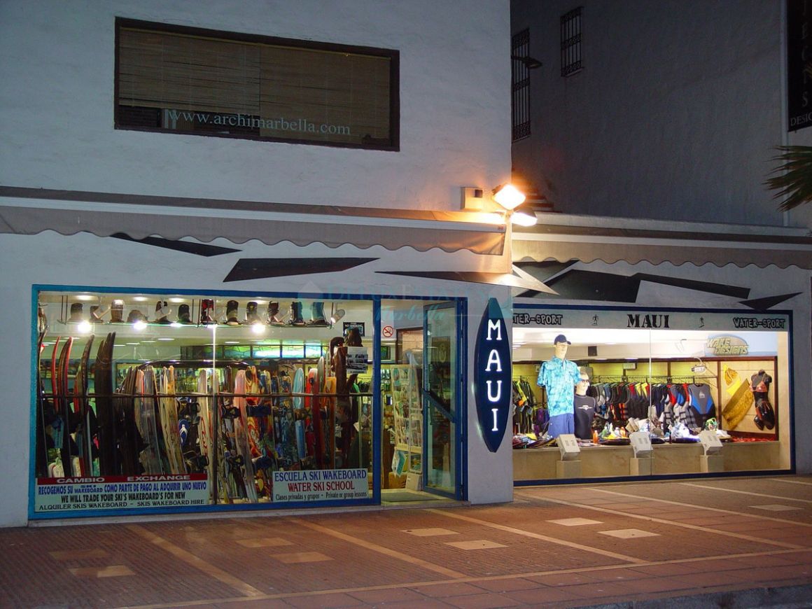 Shopping Centre for sale in Marbella - Puerto Banus