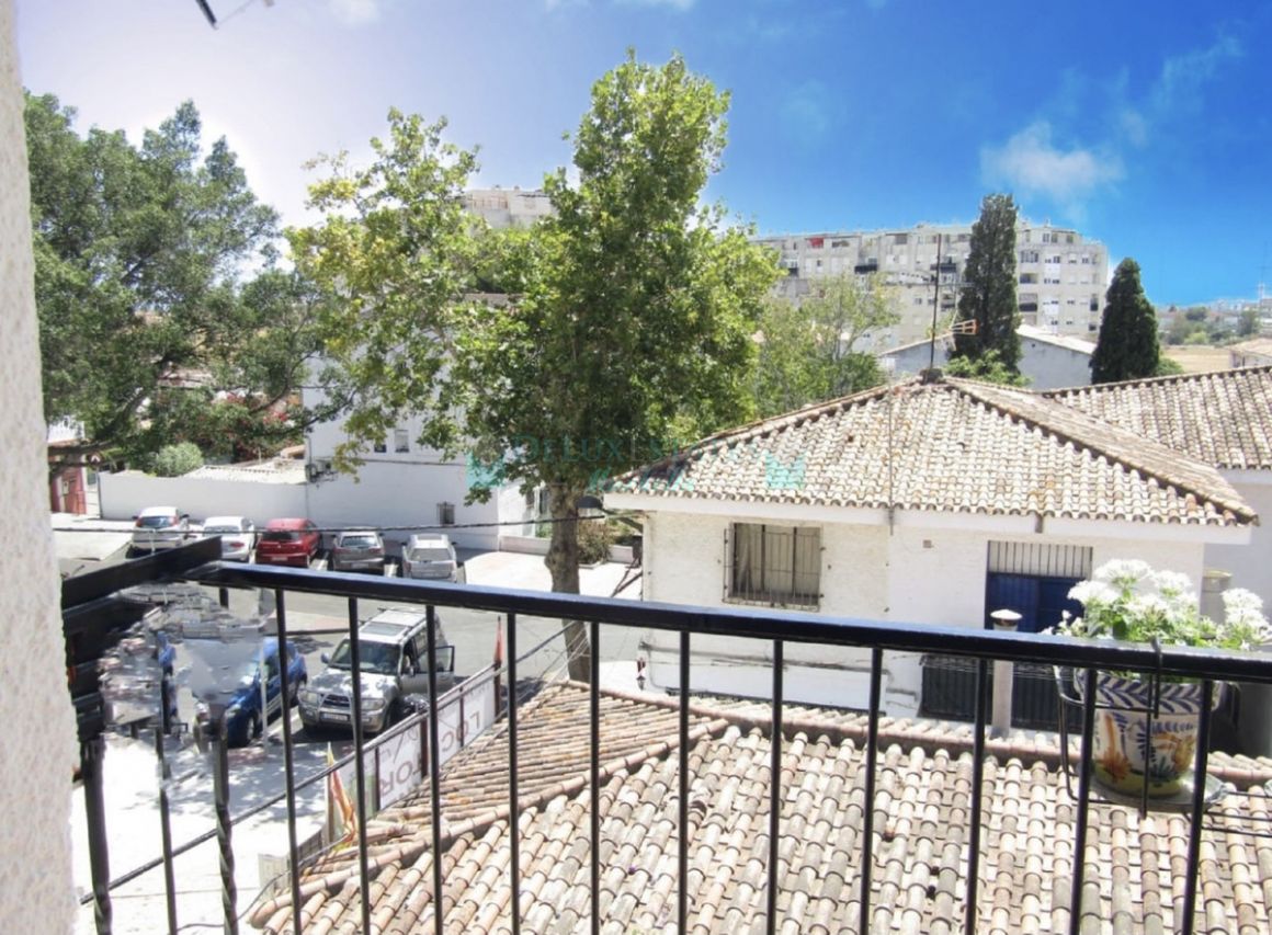 Penthouse for sale in La Campana, Nueva Andalucia
