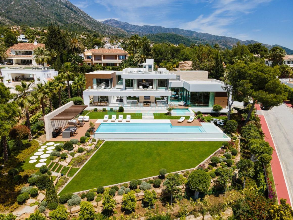 Villa for sale in Sierra Blanca, Marbella Golden Mile