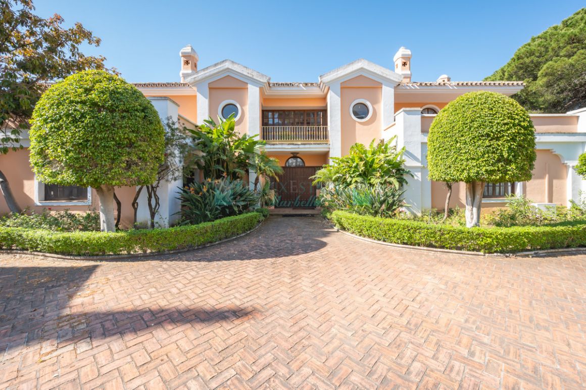 Villa for sale in Marbella Golden Mile