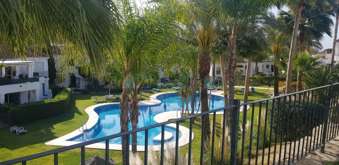 Ground Floor Apartment for sale in Nueva Andalucia
