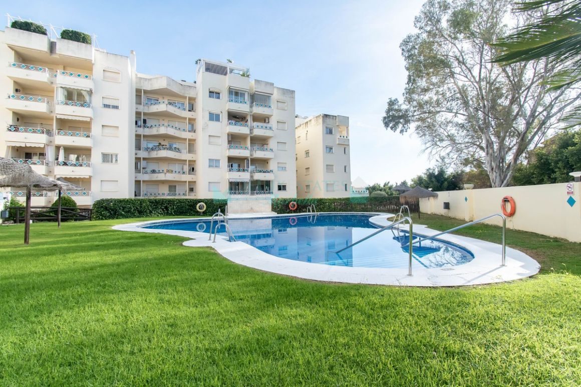 Ground Floor Apartment for sale in Costabella, Marbella East