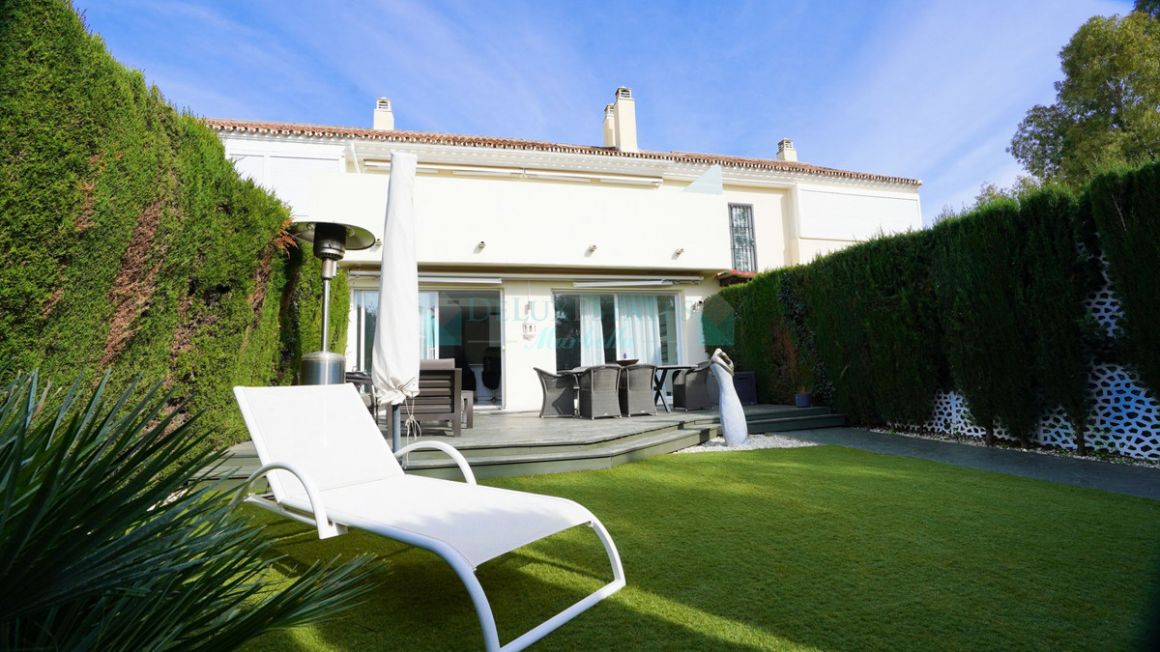 Town House for rent in Nueva Andalucia