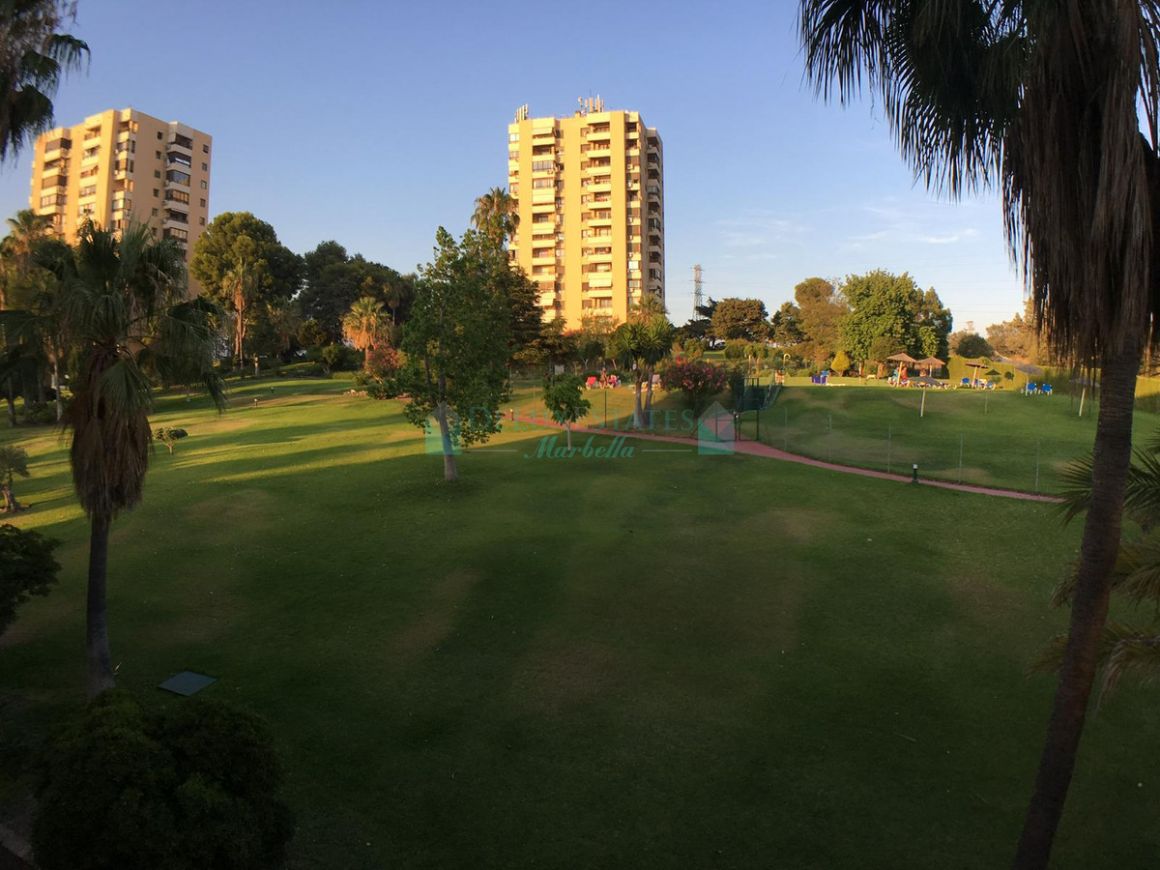 Apartment for sale in Nueva Andalucia