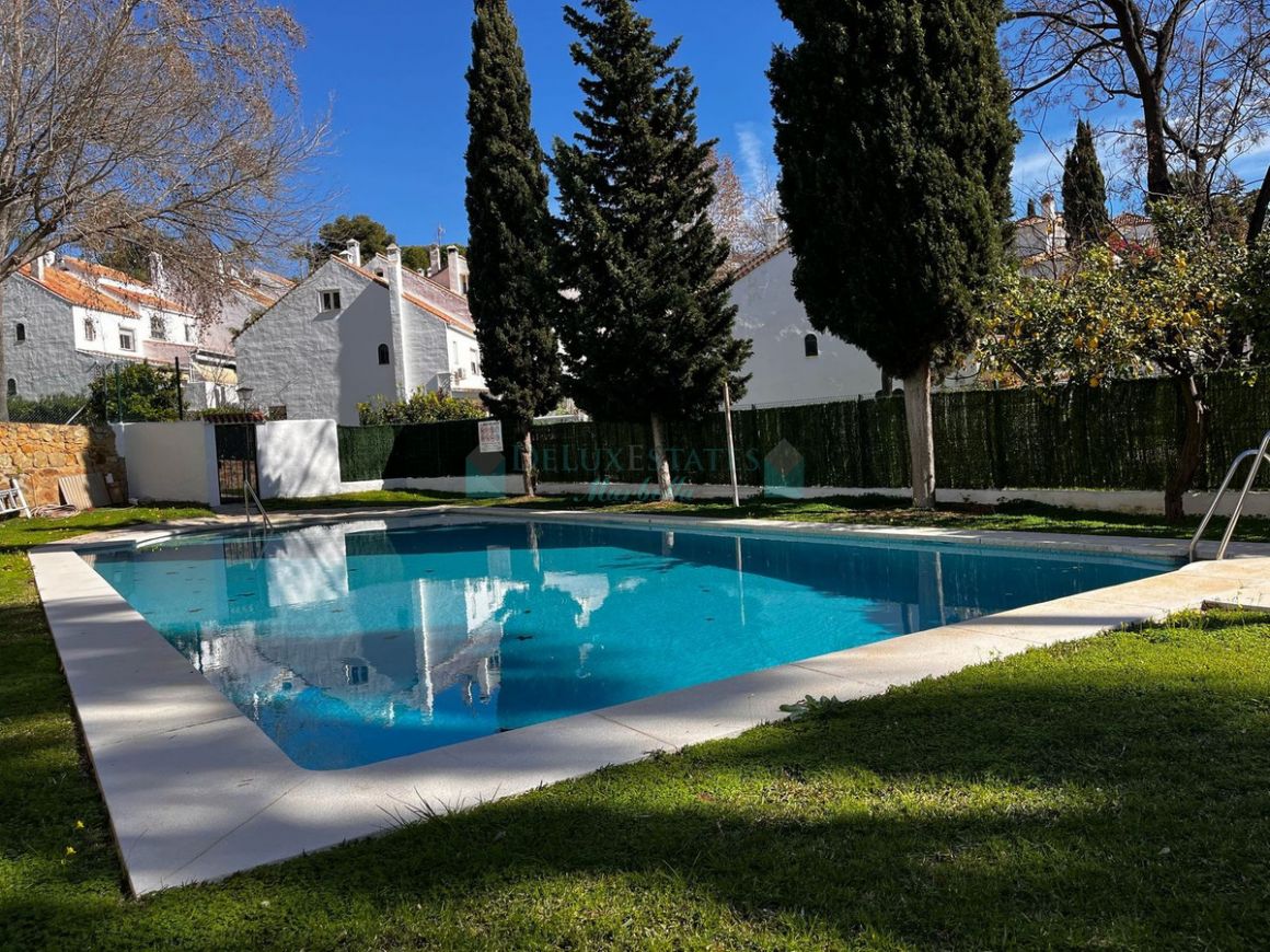 Town House for rent in Marbella