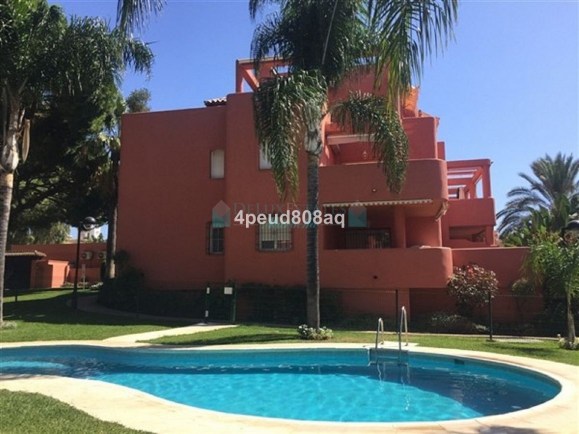 Ground Floor Apartment for sale in Costabella, Marbella East