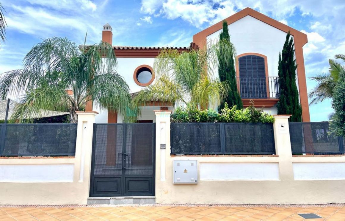 Semi Detached Villa for rent in Guadalmina Alta, San Pedro de Alcantara