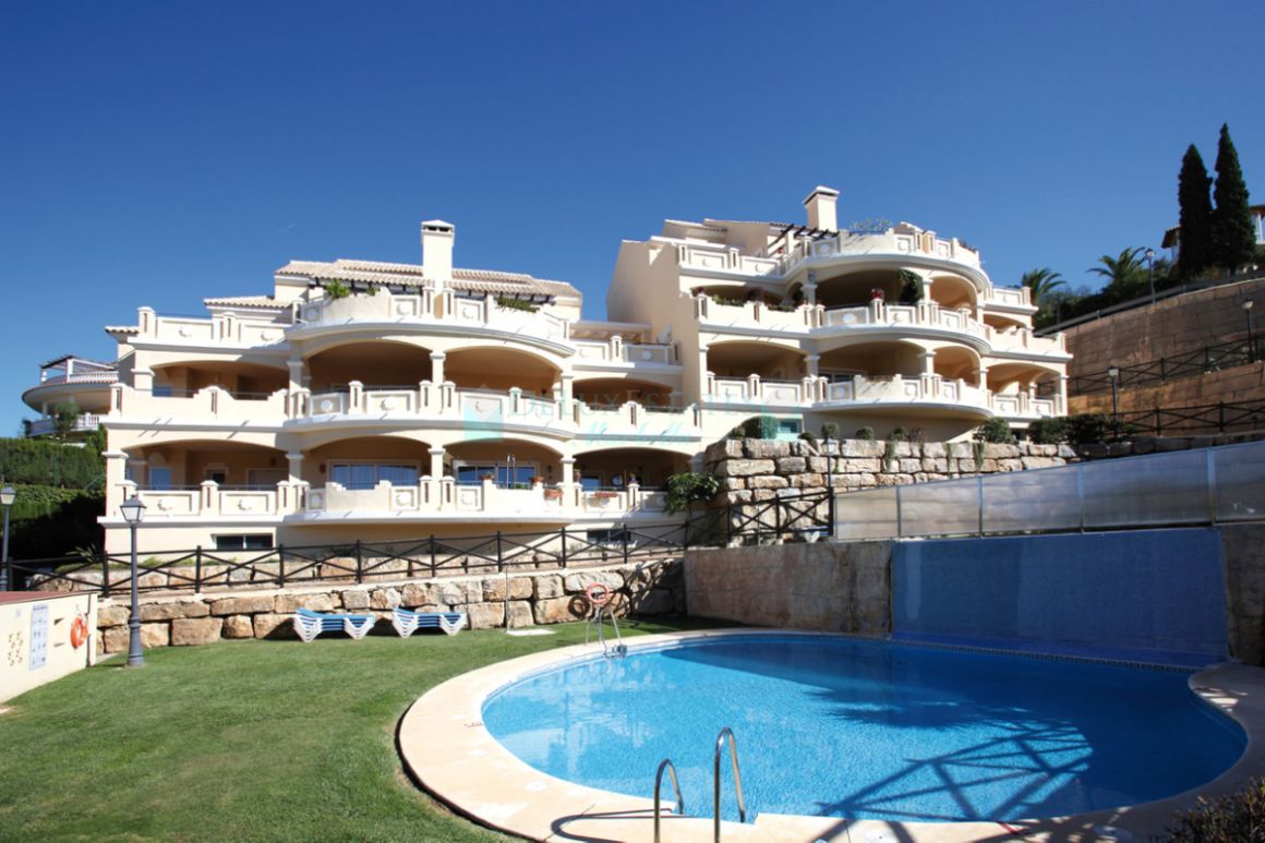 Ground Floor Apartment for sale in Elviria, Marbella East