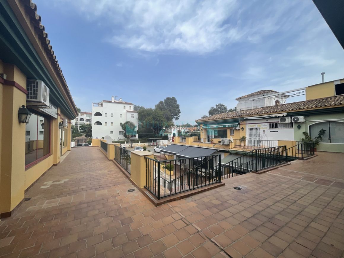 Business for sale in Estepona