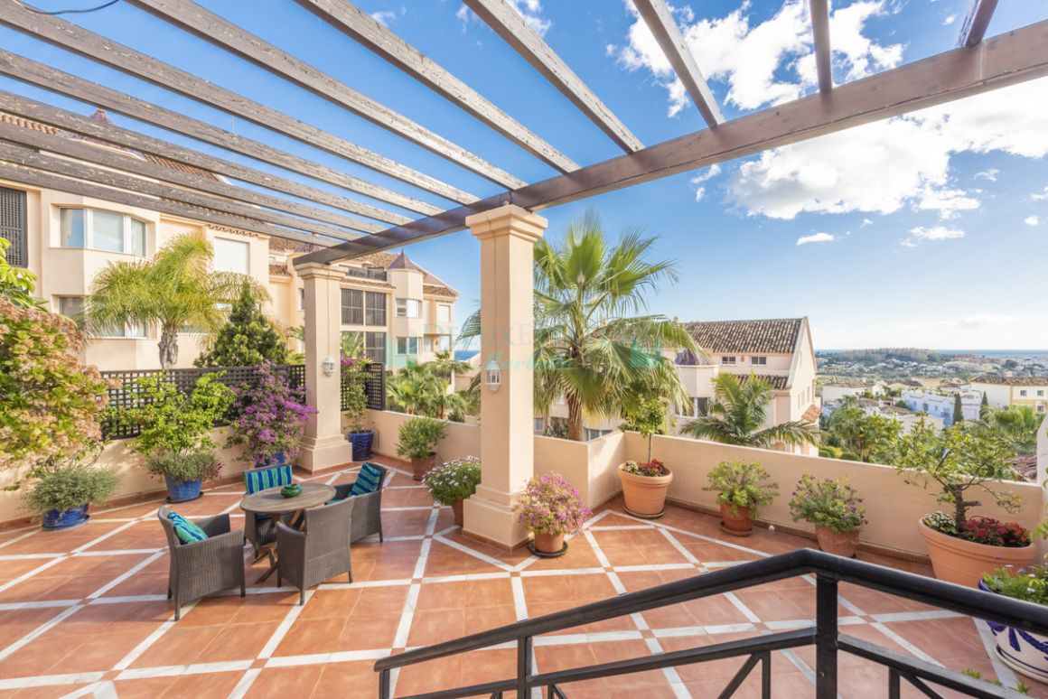 Ground Floor Apartment for sale in Nueva Andalucia