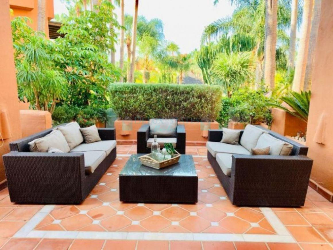 Ground Floor Apartment for sale in Marbella - Puerto Banus